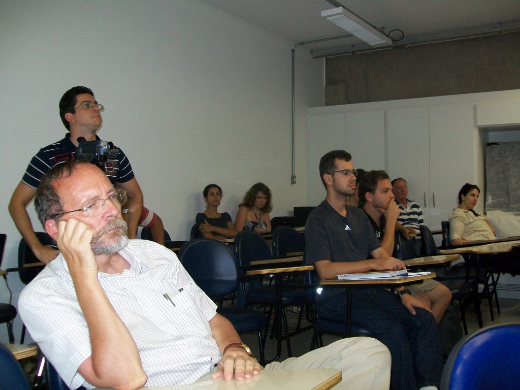 Patrick Seriót (CRECLECO - Suíça) enquanto prof. visitante.